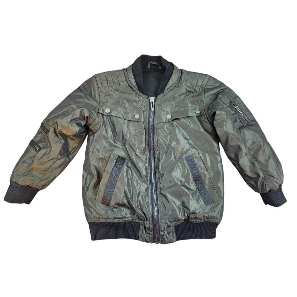 Awaknd Land all season boys jacket coat sz 5/m green and black water resistant